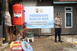 Polresta Pontianak membangun Sumur Bor untuk Atasi Kekeringan