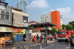 Kebakaran rumah makan Padang di Rawamangun Jaktim, 4 pekerja luka bakar