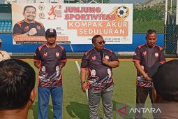 Anggota DPR RI mengajak kader PKS perkuat soliditas lewat olahraga