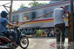 Tertemper KA Parahyangan di Karawang, 2 orang meninggal dunia