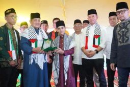 Plt. Bupati Langkat Tiorita salurkan donasi Rp50 Juta untuk Gaza