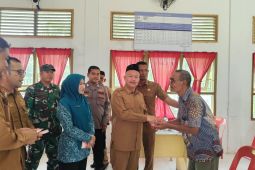 Pemkab Aceh Jaya salurkan bantuan untuk 803 lansia berisiko tinggi