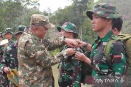 Kodim Bengkayang sasar jalan hingga air bersih dalam TMMD di Siding