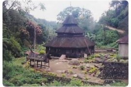 Masjid Tua Atap Ijuk