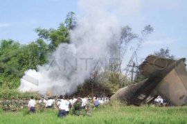Saat latihan di Guizhou pesawat militer China kecelakaan