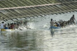 LOMBA DAYUNG PERAHU NAGA  Page 1 Small