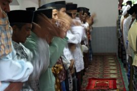 SHOLAT ID Page 1 Small