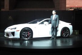 Lexus LFA tinggal 40 unit saja