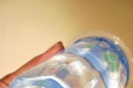 Baut Ditemukan dalam Air Minum Kemasan