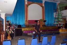 Unit Penjinak Bom Sisir Gereja Karimun