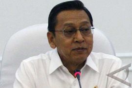 VP Boediono to form team to supervise tin mining in Babel