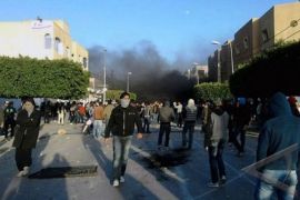 Ahmadinejad Advises West Not To Interfere In Lebanon, Tunisia