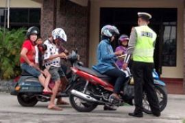 Polres Karimun  Akan Tindak Pengguna Ponsel Berkendara