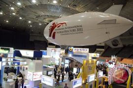 Govt to step up infrastructure development in 2013