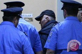 Obama hails Mladic arrest, praises Serbian govt