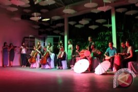 Puluhan Seniman Silaturahmi Budaya Di Studio Wianta