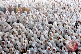 Wagub imbau umat Islam tingkatkan kualitas ibadah