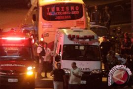 Polisi Brazil tembak mati pembajak bus komuter