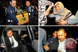Presiden tak akan intervensi kasus Kemenakertrans