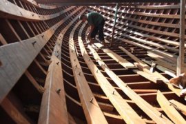 INDUSTRI KAPAL RAKYAT