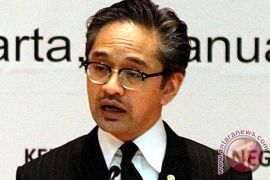 Indonesia urges EU and US to lift Myanmar sanctions