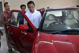 "Sang Surya" embrio mobil nasional 