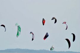 13 Negara Ikuti Lomba "Kitesurfing" di Bintan