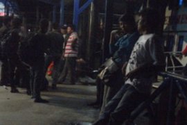 Penumpang Dumai Express Batal Berlayar