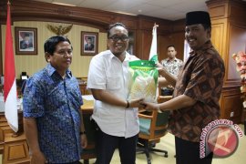 RPU Kukar Produksi Beras "Gerbang Raja"