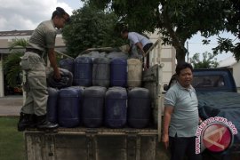 Disperindagkop : belum ada indikasi penimbunan BBM bersubsidi