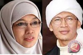 AA Gym dan Teh Ninih menikah lagi