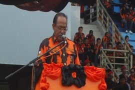 Yapto : Pemerintah Harus Mempertimbangkan Reaksi Masyarakat