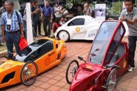 KOMPETISI MOBIL LISTRIK