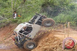Surya Juarai Kelas Ekstrem Sempaja Offroad 