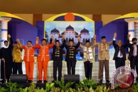 Aceh voters go to polling stations in peace