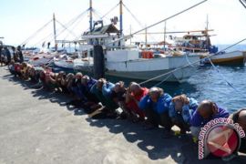 Again, Two Philippines' Fishing Boats Arrested By MMAF Supervisor Boat