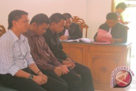 Lima Polisi "Narkoba" Didakwa Pasal Berlapis