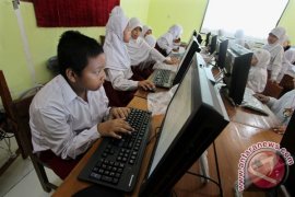 Hari Autis Sedunia Page 1 Small