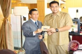 Wakil Walikota Manado hadiri HUT  Aston Manado