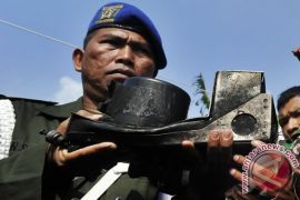 Sukhoi black box sent to Jakarta as evacuation continues