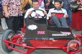 Dua bulan lagi, Dahlan Iskan pakai mobil listrik