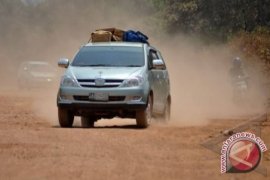 Jalan Tayan Sanggau Dapat Dana Tanggap Darurat