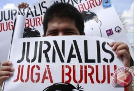 Jurnalis Aceh Peroleh Bantuan Daging "Meugang" PWI