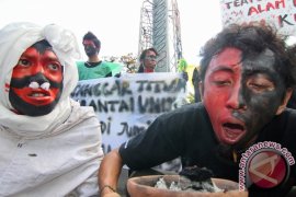 PERINGATI TRAGEDI