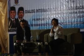 Alvin Adam-Andrea Hirata