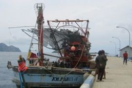 Izin Mati, Kapal Thailand Berlabuh di Natuna            