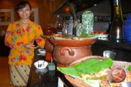Aston Manado tampilkan menu makanan khas Jawa 