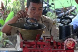 Pemprov harapkan kota segera ukur alat timbangan