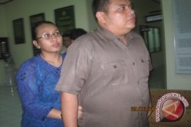 Kejari Tahan Tersangka Korupsi Dana Bansos 