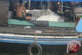 Persediaan Gula Cukup Dua Bulan 